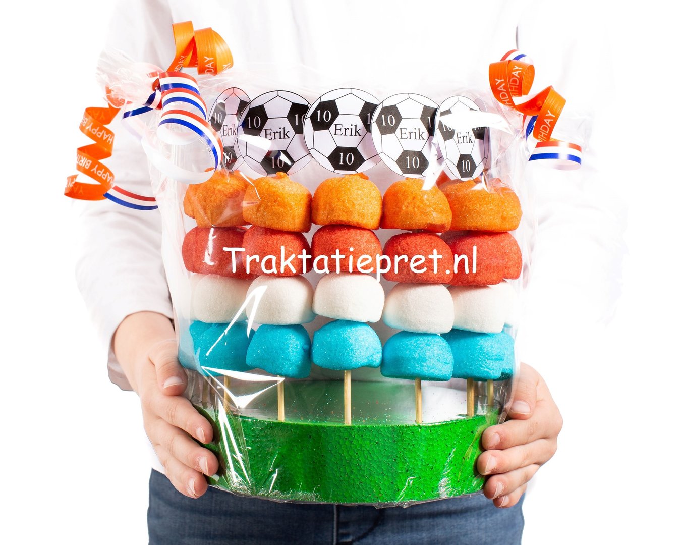 Voetbal traktatietaart Holland