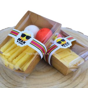 Bakje friet traktatie emoticon.