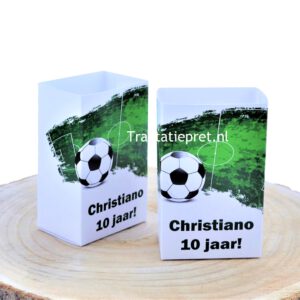 Voetbal traktatie zakjes met naam