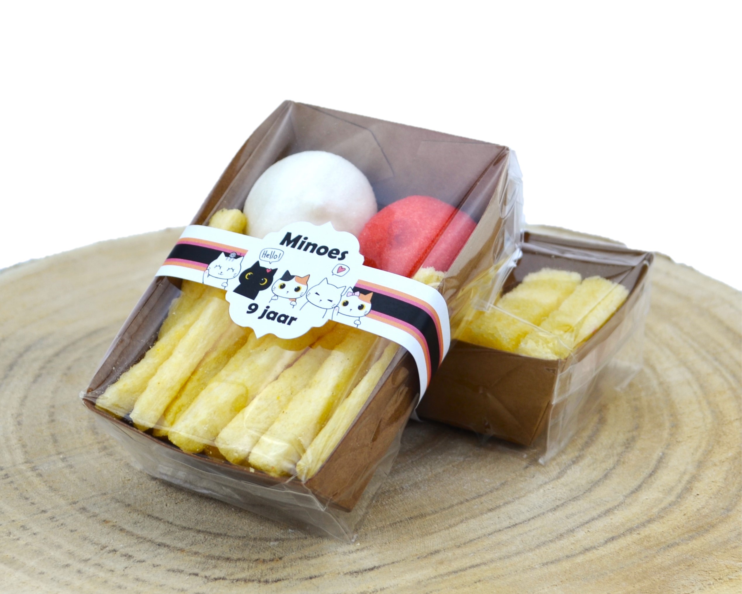 Bakje friet traktatie Poezen